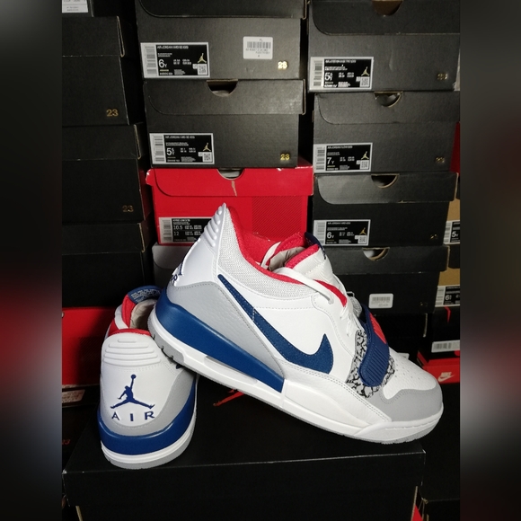 AIR JORDAN LEGACY 312 WHITE/FRENCH BLUE MEN'S US SIZE S13 BRAND NEW IN BOX - Picture 4 of 10